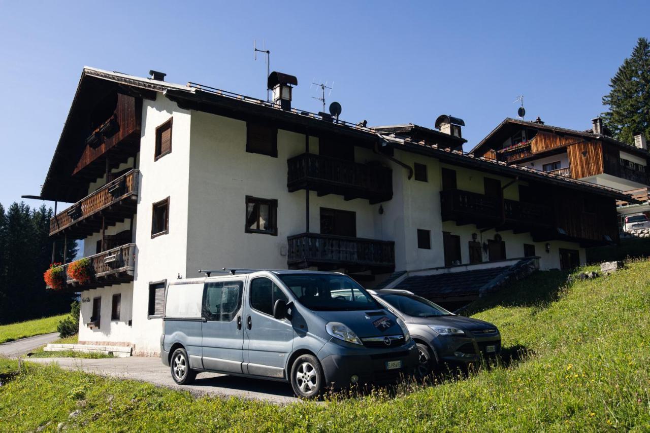 Casa Betulla Apartment Cortina d'Ampezzo Bagian luar foto